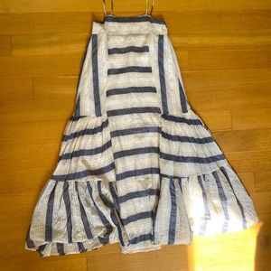 Carly Jean Los Angelos Midi/Maxi dress.